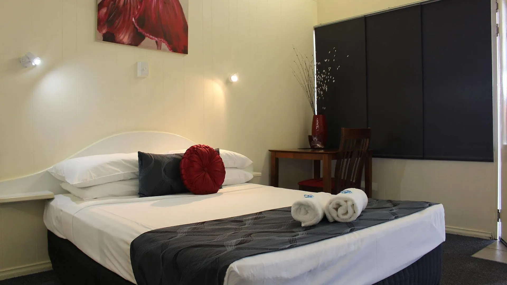Parkside Motel Ayr 3*,  Australia
